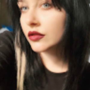 Meet your Posher, Mickie